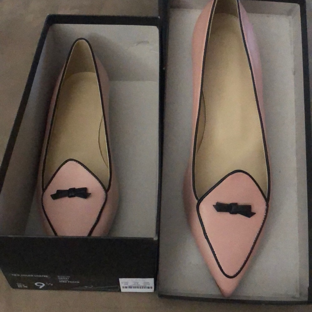 Iced peach loafer